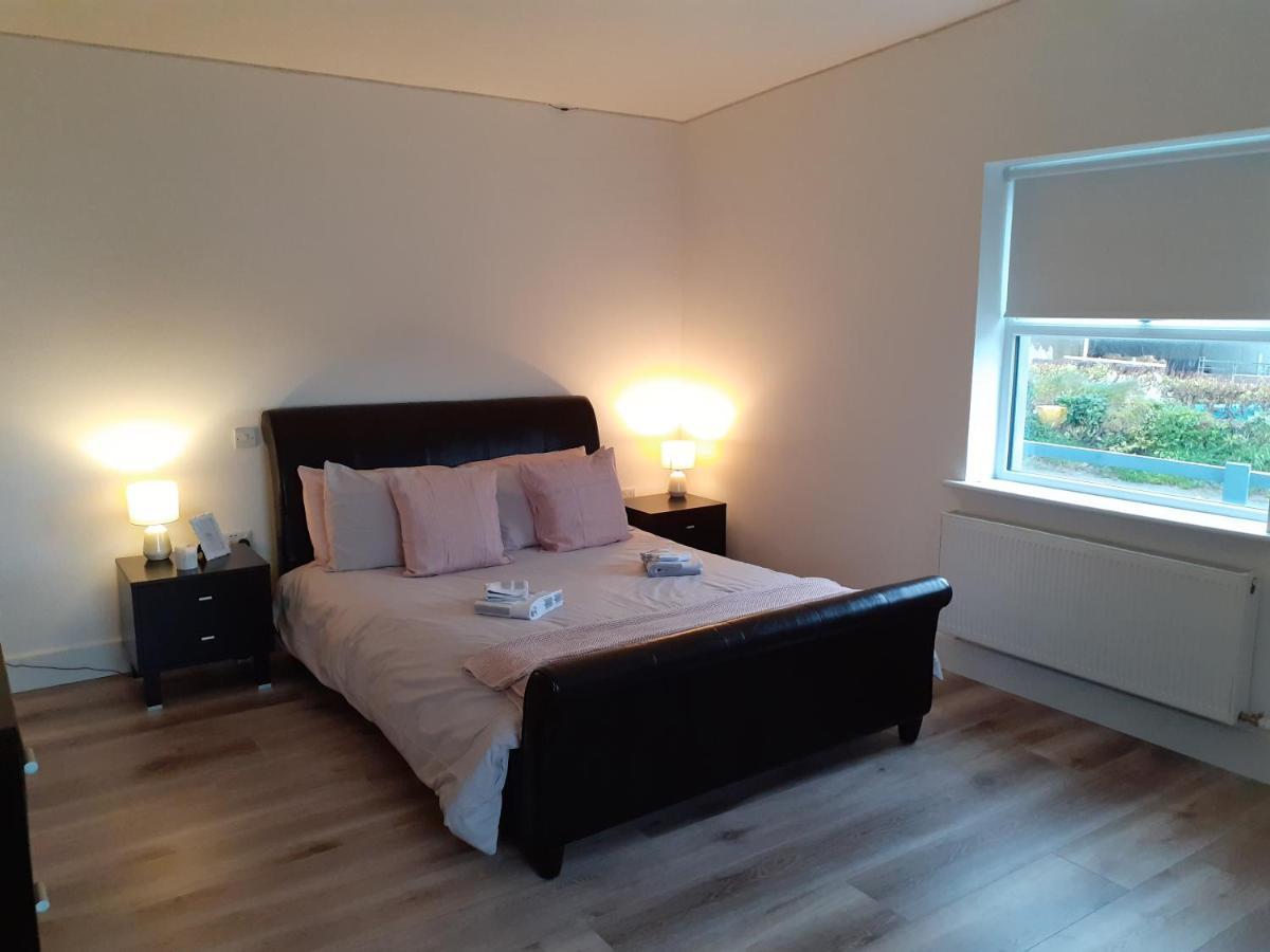An Sean Teach Self Catering Apartment Fodry ภายนอก รูปภาพ
