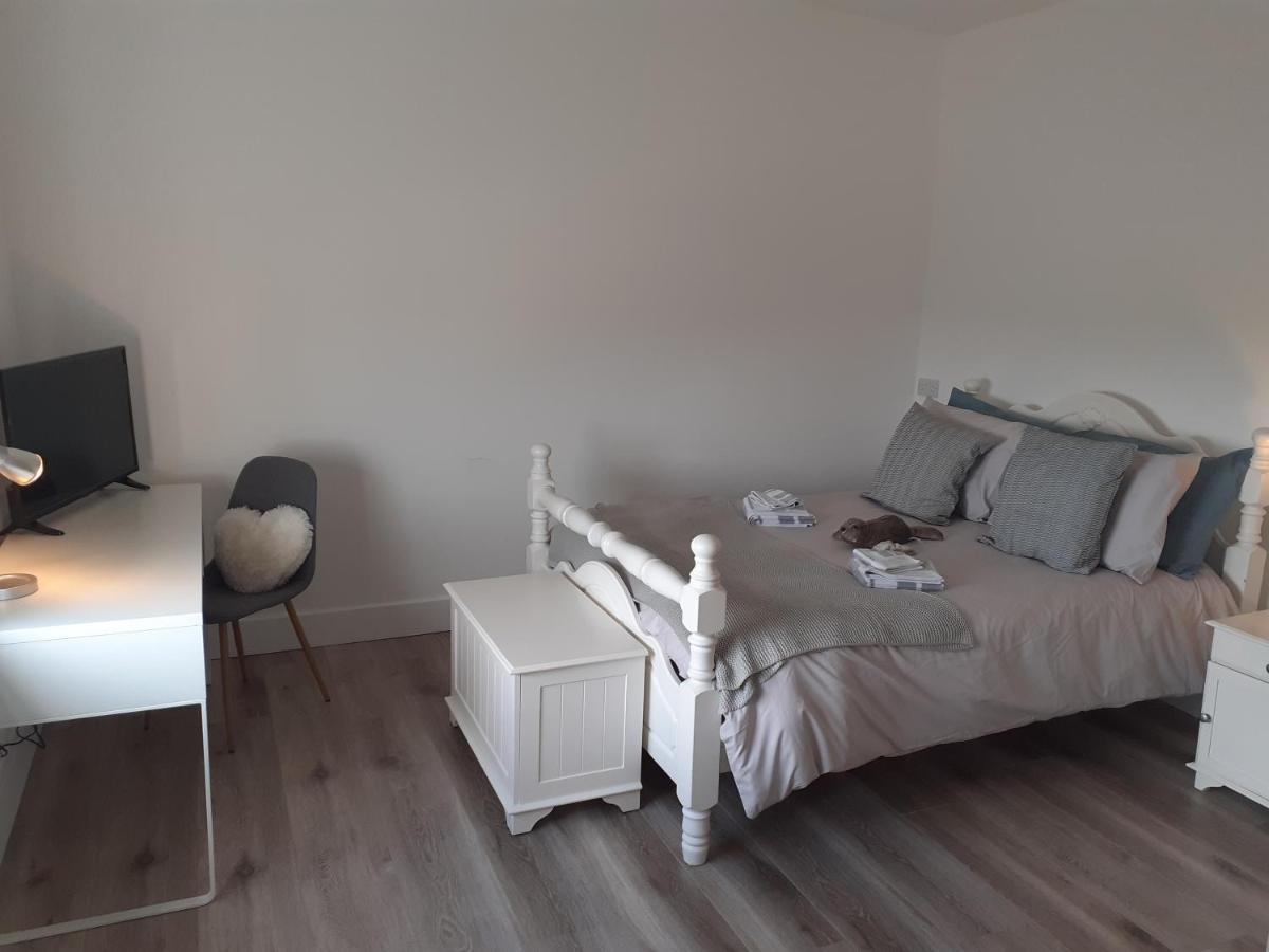 An Sean Teach Self Catering Apartment Fodry ภายนอก รูปภาพ