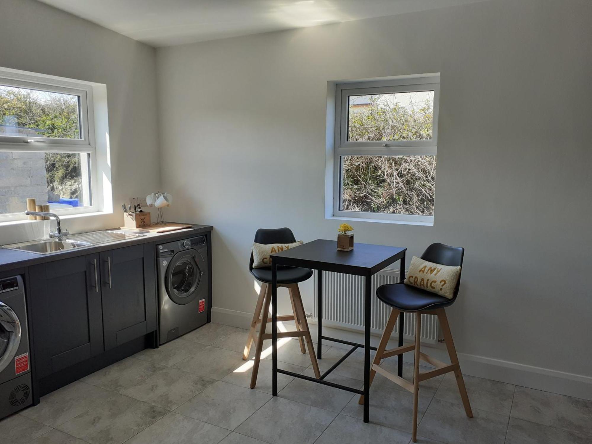 An Sean Teach Self Catering Apartment Fodry ภายนอก รูปภาพ